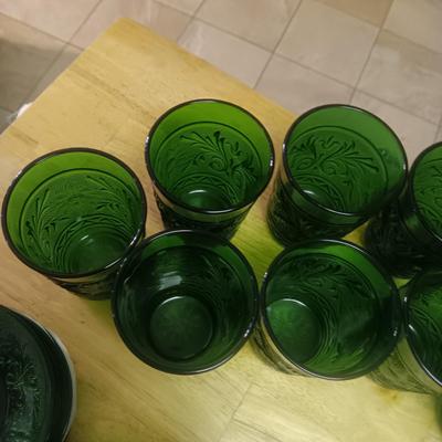 GREEN TIARA GLASSES, SMALL BOWLS AND PLATES