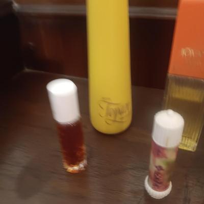 MAINLY AVON PERFUME AND COLOGNE