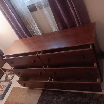 LIKE NEW 6 DRAWER DRESSER
