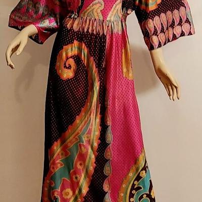 Vtg 60s Tie Dye maxi Hostess dress Angel Sleeves