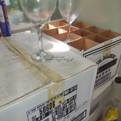 Two Dozen of Clear Wine Glasses