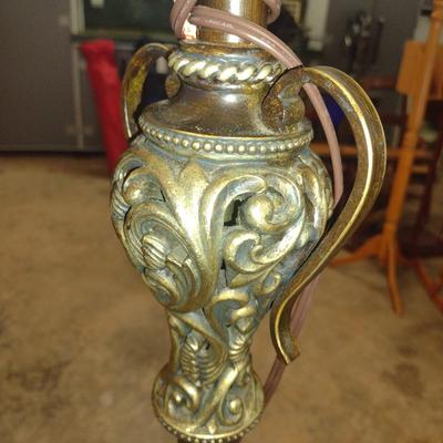 Metal Post Floor Lamp