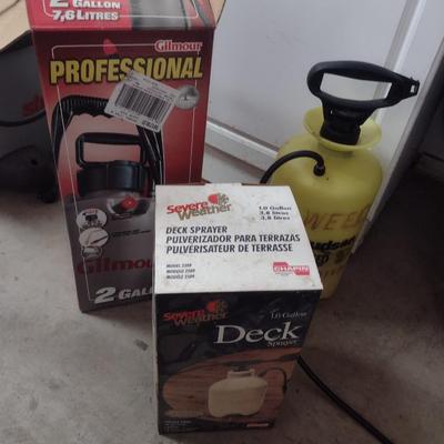 Set of Garden Sprayers Various Sizes Used Condition