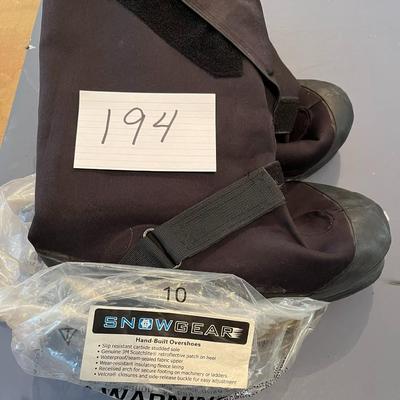 Men's New SnowGear Hand built Overshoes Size 10
