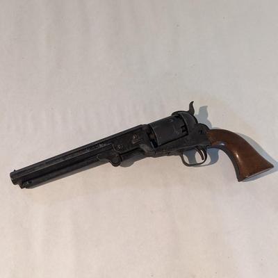 Vintage Gun Old Frontier Navy Prop Revolver