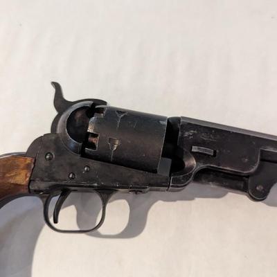 Vintage Gun Old Frontier Navy Prop Revolver