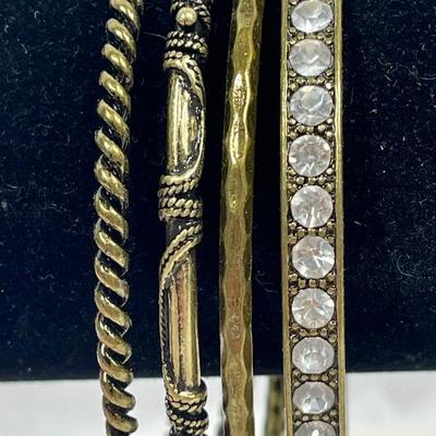 Premier designs “Stacksational” # 50020 bracelet Bangle set (Jewelry Lot #1)