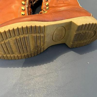 Men's Slightly Used Size 90w Timberland Oil Resistant, Man Made Material, Lace Up, Made in USA Workboots