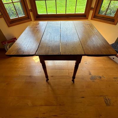 Oak Antique Sheraton farmhouse double dropleaf table