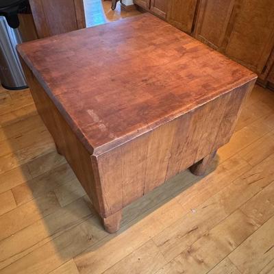 Large Maple chopping block