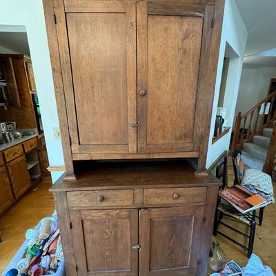 Primitive kitchen cupboard / step back cupboard 4 door/ 2 drawer - Very nice