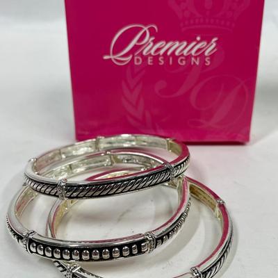 Premier Jewelry Silver-tone Bracelet Bangles 3 pc Set (Jewelry Lot #4)
