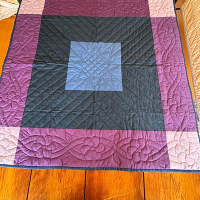 34" x 34" Mini Quilt / wall hanging