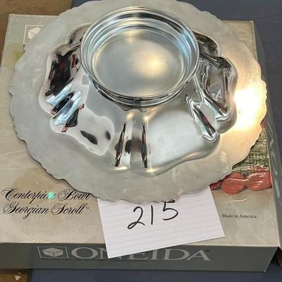 Oneida Center Piece Bowl - Seorgian Scroll