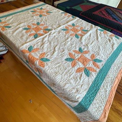 Handmade quilt twin bed