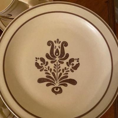 Vintage Pfalztgraff Lot #1: ten full place settings