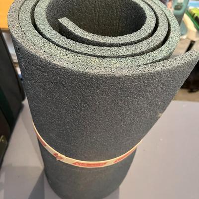 Black Pilates Mat + blue mat