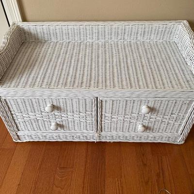 Real wicker bench w/2 drawers
