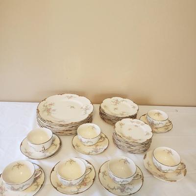 Vintage Taylor Smith China Dinnerware M-600