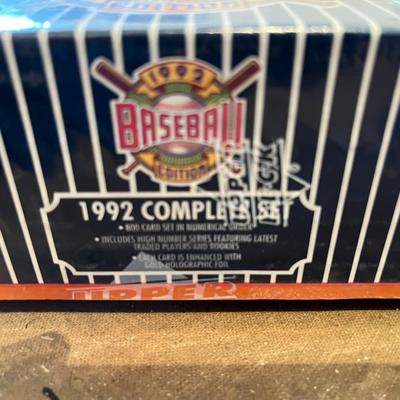 New Still Sealed - 1992 Complete Baseball Edition 800 Card Set