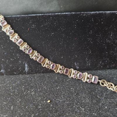 Lovely 925 Bracelet with Amethyst inset stones