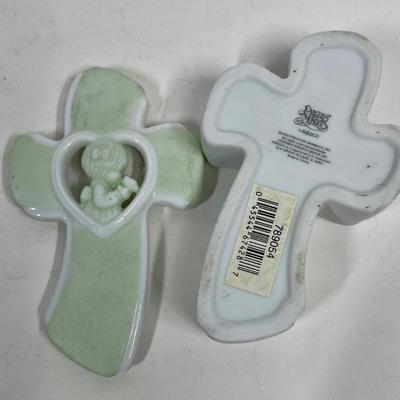 Precious Moments by Enesco Porcelain Cross Trinket Box
