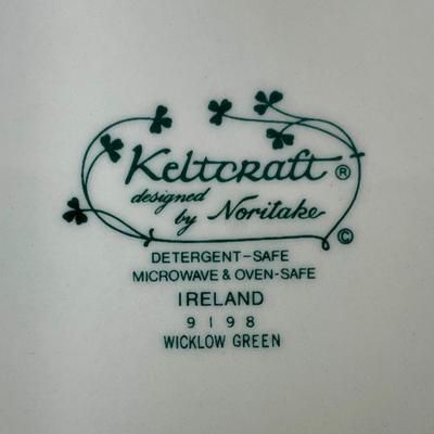 Collectible Plate: Mallard Ducks