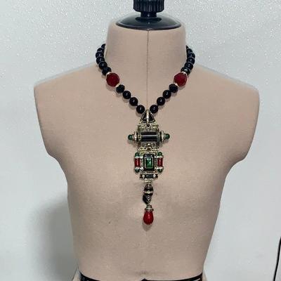 Heidi Daus "Dynamic Deco" Pendant drop Necklace