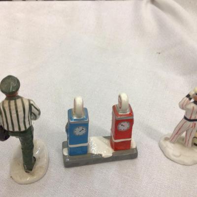 Service Station With Gas Pumps Dept. 56 Snow Village
