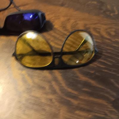 MEN'S COCOONS AND OTHER SUNGLASSES