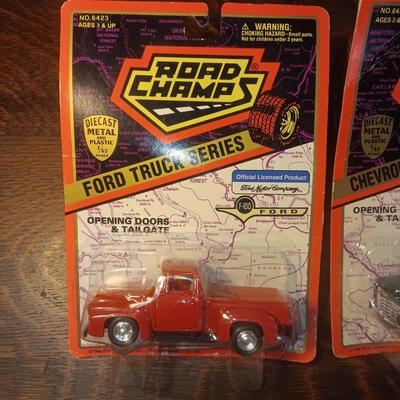 FORD AND CHEVROLET DIE-CAST ROAD CHAMPS