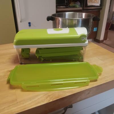 NEW 12 PC ALL IN ONE FOOD PREP SET & MORE