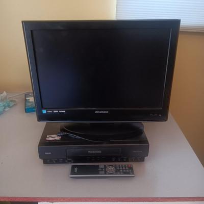 SYLVANIA 19" TV AND RCA VHS PLAYER