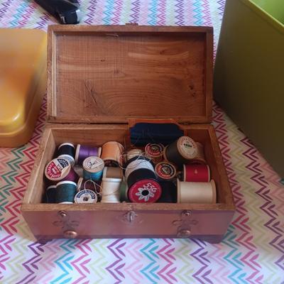 SEWING NOTIONS WITH 2 SEWING BOXES AND 1 WOOD BOX