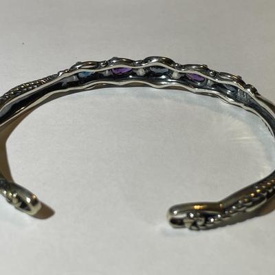 New Never Used CAROLYN POLLACK 925 Sterling Silver Amethyst Color & Blue Stone Swirl Cuff Bracelet Standard Size. (Jewelry #7).