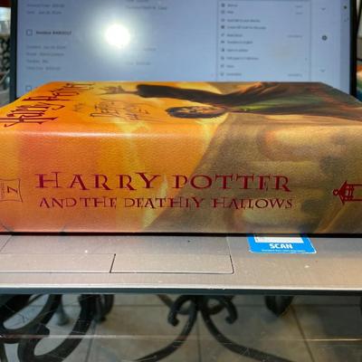 Harry Potter and the Deathly Hallows, 1st Edition 2007 by J. K. Rowling Hardcover in Fair-Good Condition as Pictured.