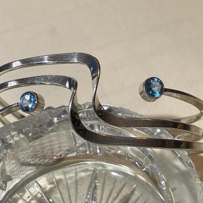 Vintage Sterling Silver Blue Stone Standard Size Cuff Bracelet in Good Preowned Condition.