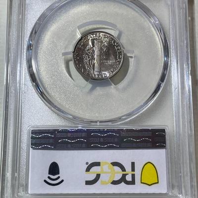 PCGS CERTIFIED 1945-S MS67 SUPERB TONED MERCURY SILVER DIME AS PICTURED.