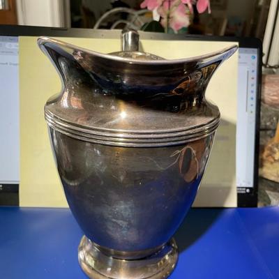 Vintage Windsor by Wm Rogers Silverplate Water Pitcher #3717 8.5" Tall Tarnished and Needs Polishing as Pictured.
