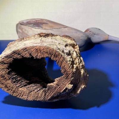 Vintage Hand Carved & Painted VIRGINIA Shore Bird Decoy 8" Tall x 8.75" Wide in VG Preowned Condition.