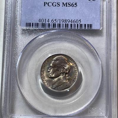 PCGS CERTIFIED 1942-D MS65 GOLDEN TONED JEFFERSON NICKEL AS PICTURED.