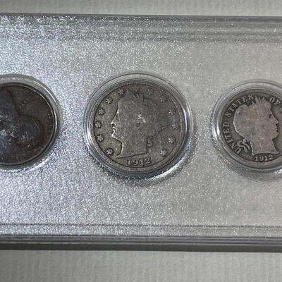 VINTAGE/ANTIQUE 1912 U.S. COIN CIRCULATED YEAR SET IN GOOD CONDITION AS PICTURED.