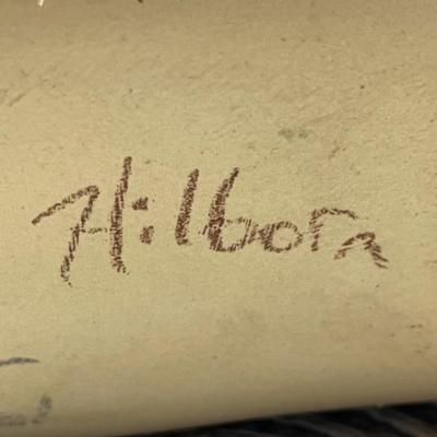 VINTAGE ARTIST SIGNED HILBORN BLUE/PURPLE GLAZED FANCY MID CENTURY STYLE PINCH POTTERY BOWL 6" X 4" IN VG PREOWNED CONDITION.