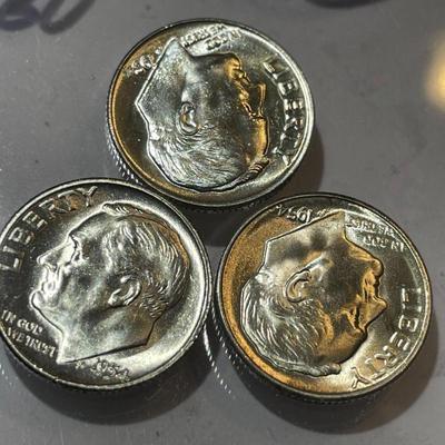1954-P/D/S SET CHOICE BU CONDITION ROOSEVELT SILVER DIMES AS PICTURED.