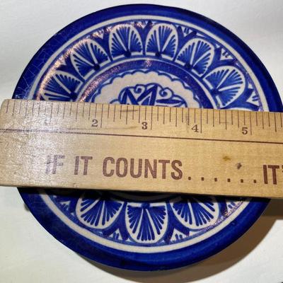 Early 19th Century Antique Moroccan Plate 5.75" in Diameter in Good Preowned Condition.