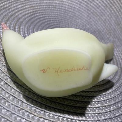 Vintage Fenton Bird Figurine Signed by the Artist 6.5" Long in Good Preowned Condition.