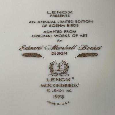 Vintage Lenox Annual Boehm Birds Porcelain Plate 1978 Mockingbird Plate 10.5" in Original Box as Pictured.