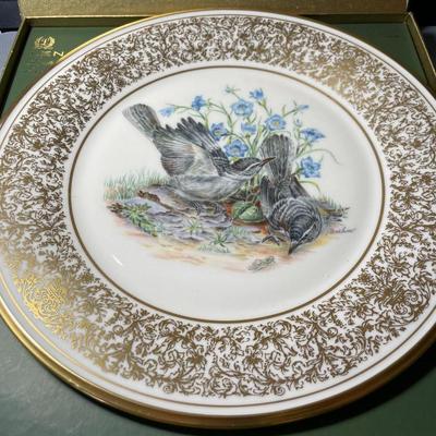 Vintage Lenox Annual Boehm Birds Porcelain Plate 1978 Mockingbird Plate 10.5" in Original Box as Pictured.