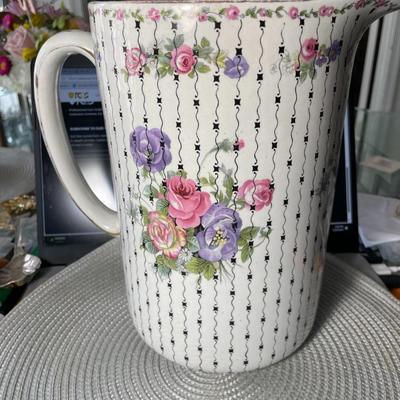 Vintage Royal Staffordshire Pottery Wilkinson Ltd England Pitcher 10" Tall in Good Preowned Condition.