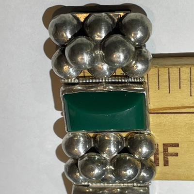 Vintage Mid-Century Mexican Sterling Silver .925 Green Onyx Bracelet 7.25 " Long 64.8 Grams TW as Pictured.